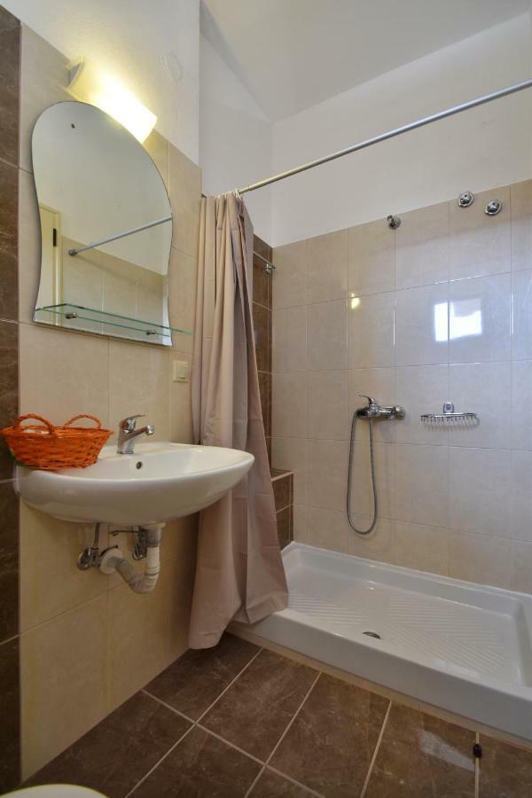 Aigli Appartement Leptokaryá
